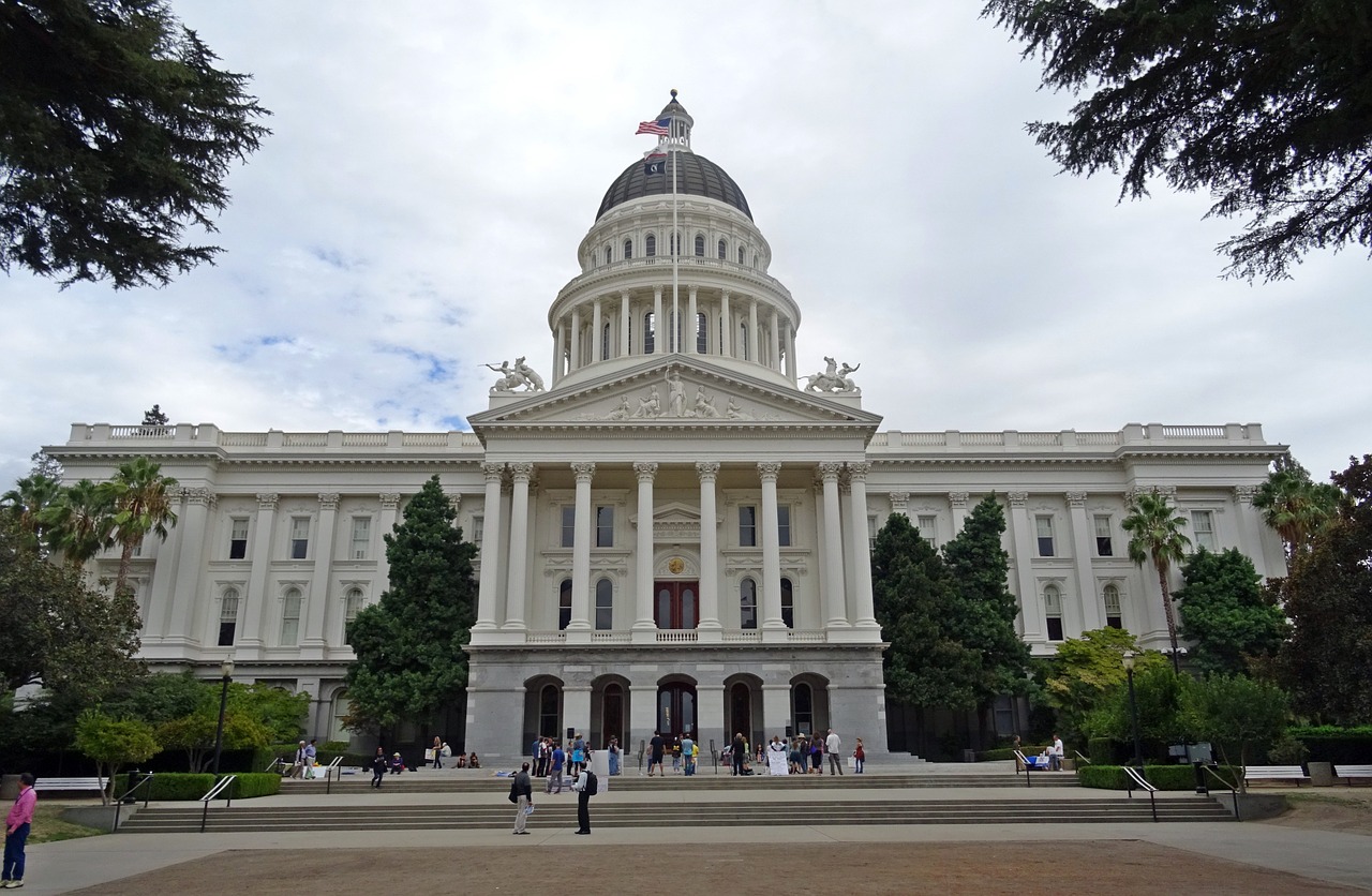 Front side of the California Capitol building