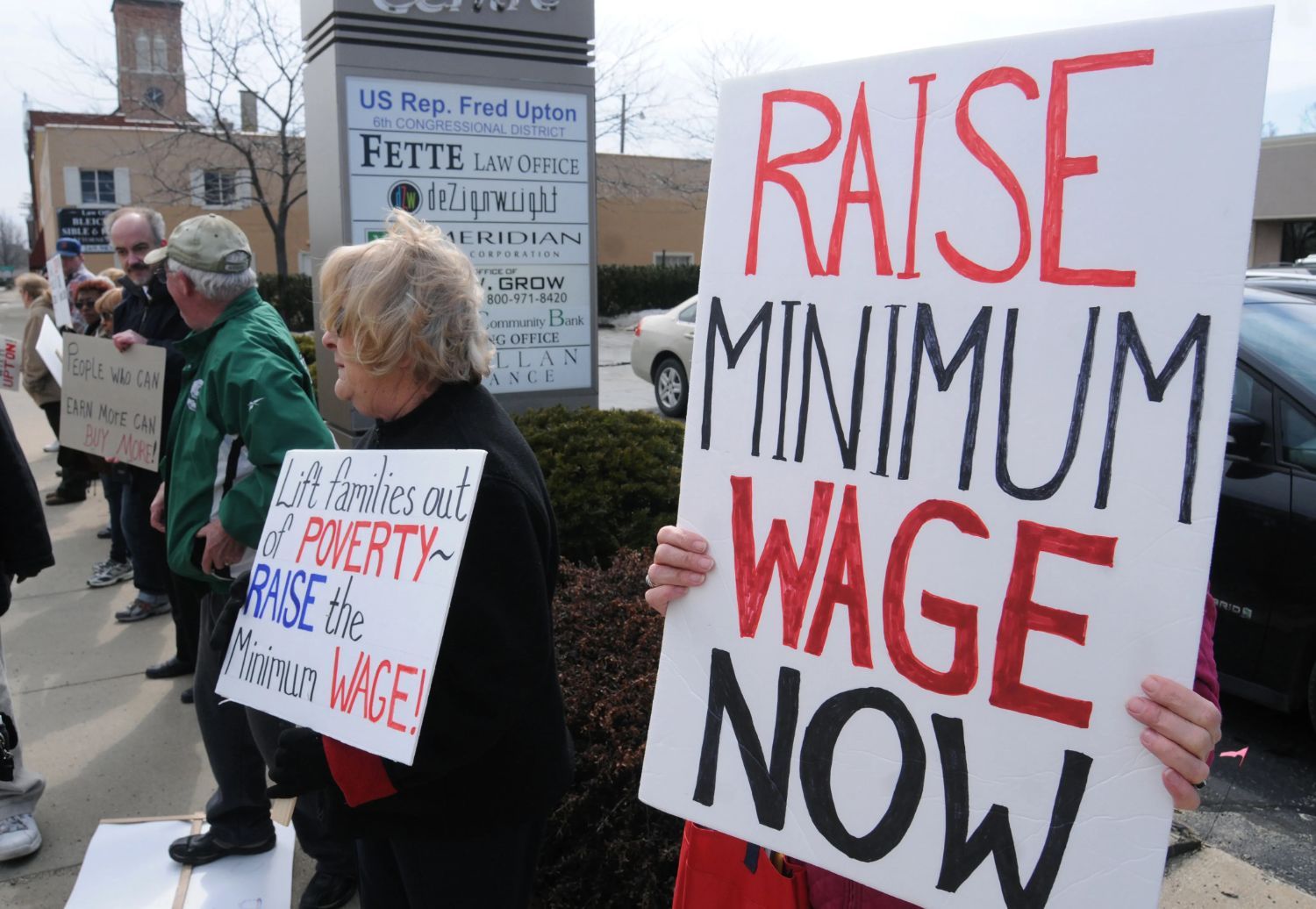 Raise the minimum wage
