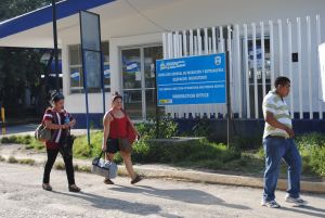 Migrantes en la frontera entre Nicaragua y Costa Rica