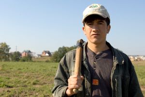 A migrant from Tajikistan outside Moscow.